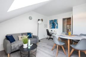 Le Monnet - Cosy 2-Person Apartment near Metro Gorge de Loup